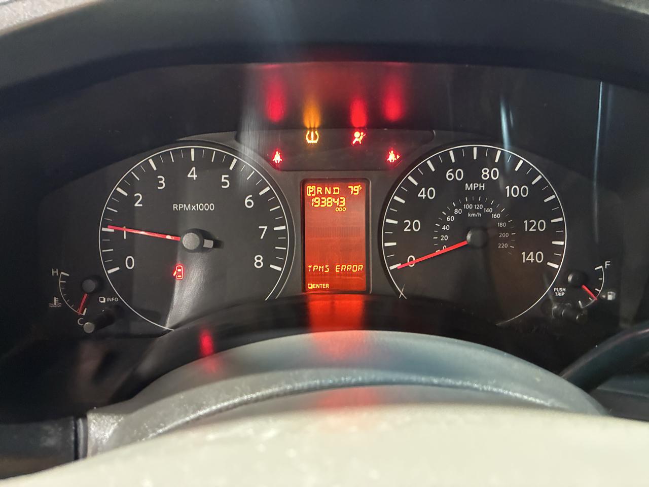 Nissan NV Standard Roof 1500 V6 SV 2016