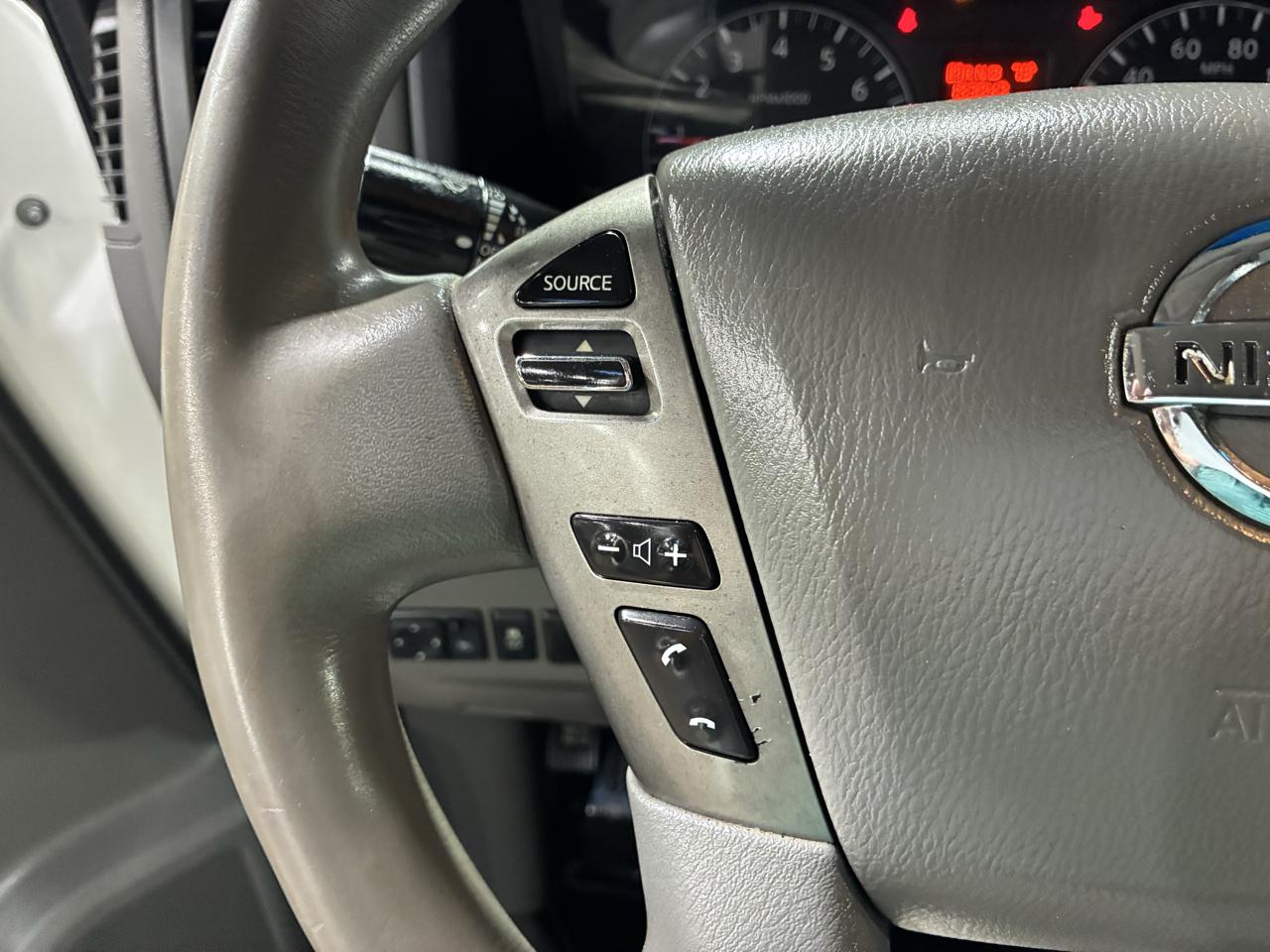 Nissan NV Standard Roof 1500 V6 SV 2016