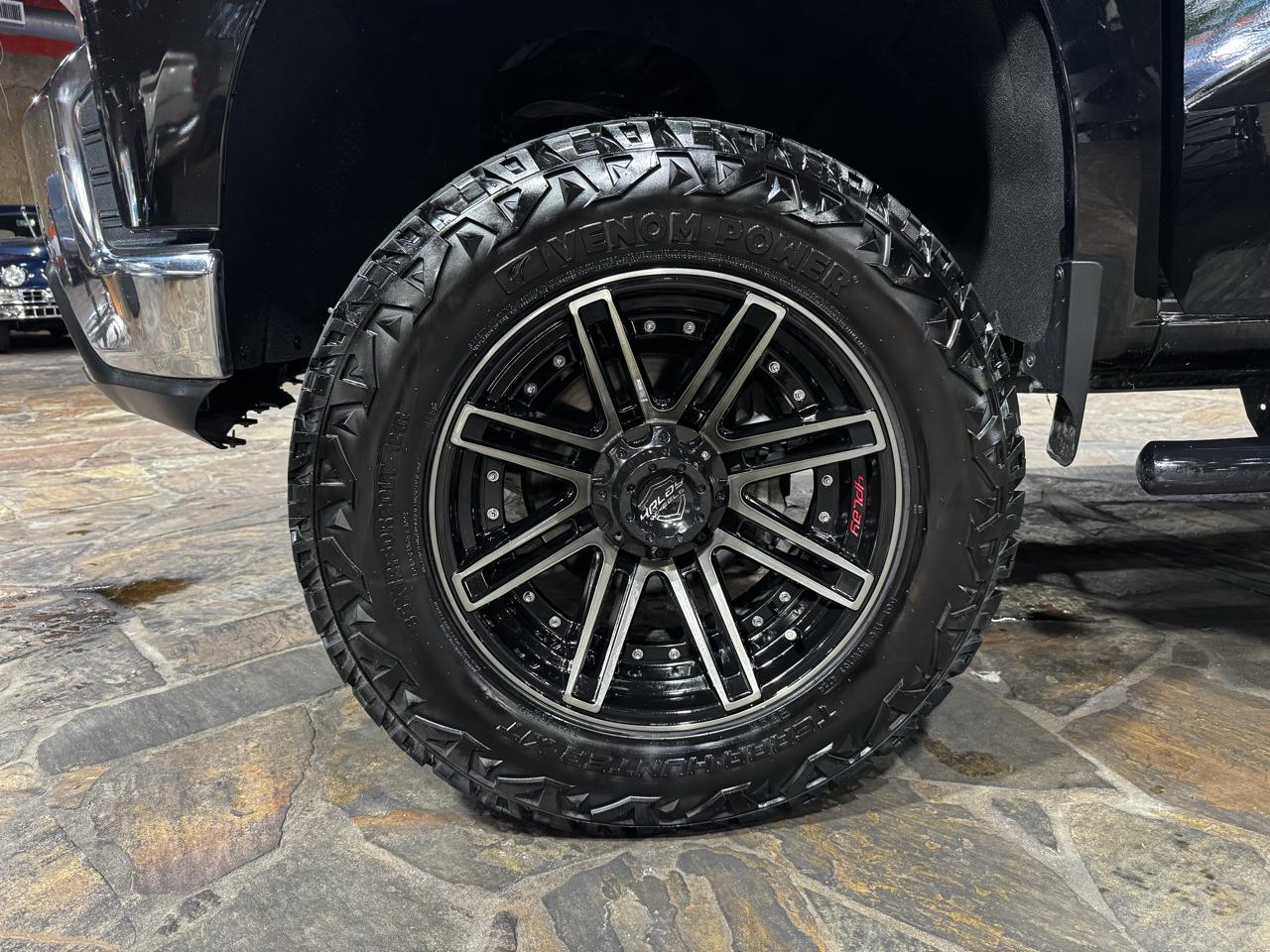 Chevrolet Silverado 1500 4WD Crew Cab 147" LT 2020