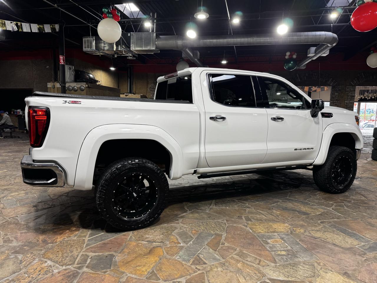 GMC Sierra 1500 4WD Crew Cab 147" SLT 2020