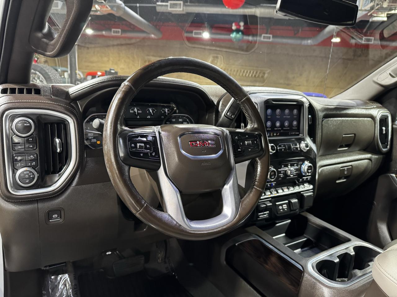 GMC Sierra 1500 4WD Crew Cab 147" SLT 2020