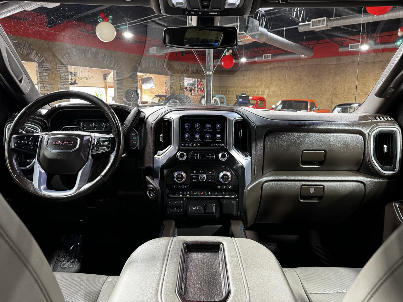 GMC Sierra 1500 4WD Crew Cab 147" SLT 2020