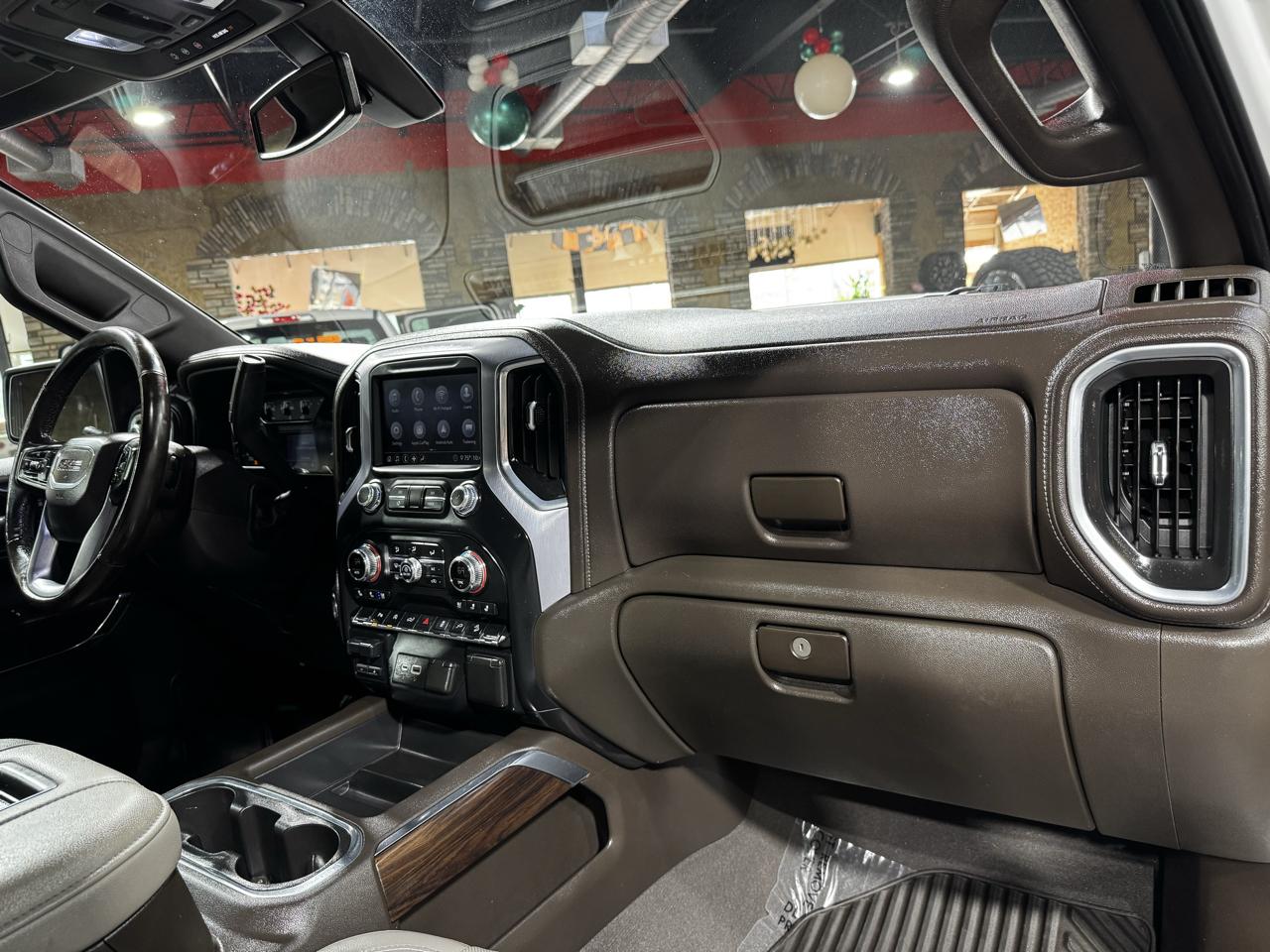 GMC Sierra 1500 4WD Crew Cab 147" SLT 2020