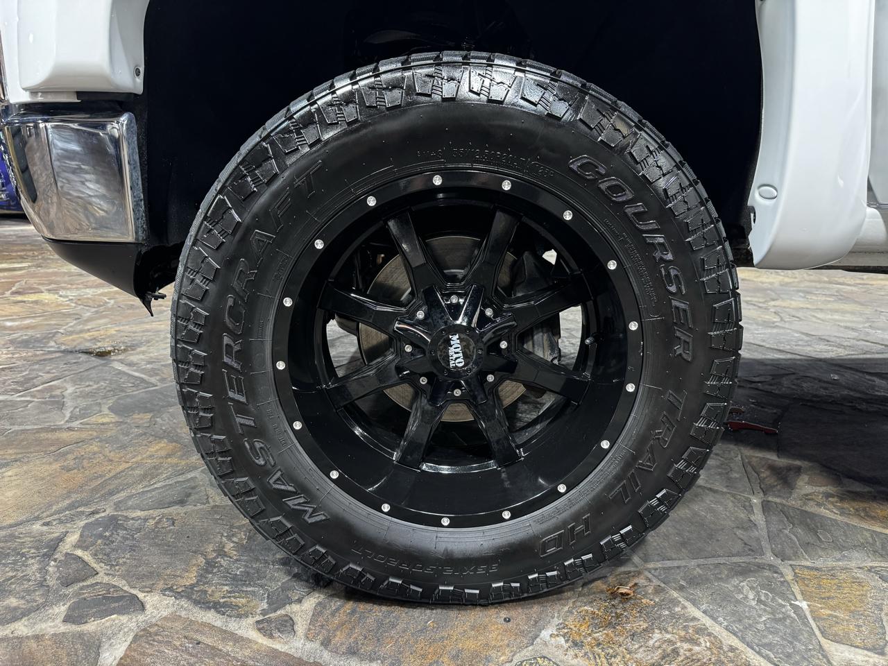 GMC Sierra 1500 4WD Crew Cab 147" SLT 2020