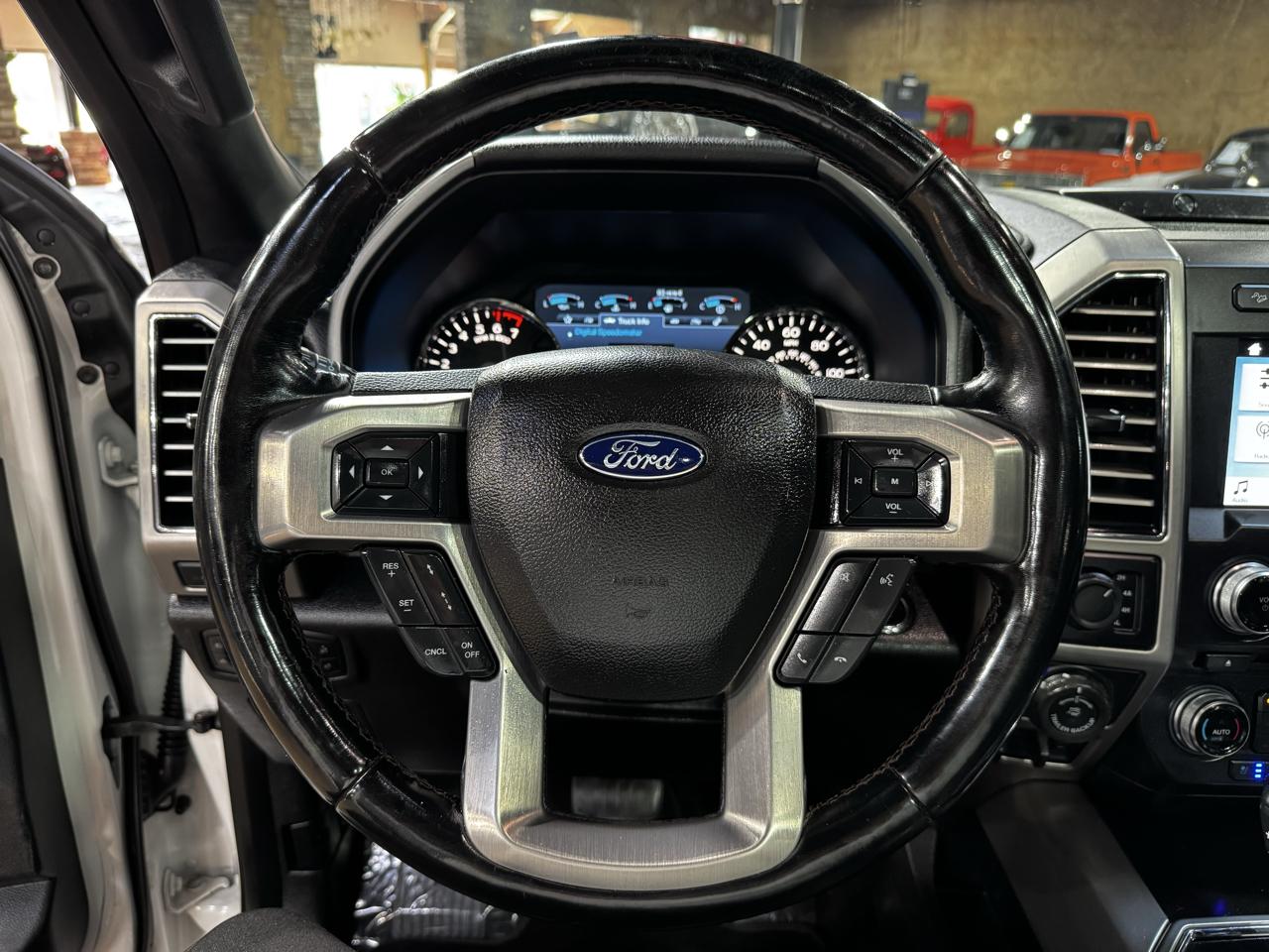 Ford F-150 Platinum SuperCrew 5.5-ft. Bed 4WD 2018