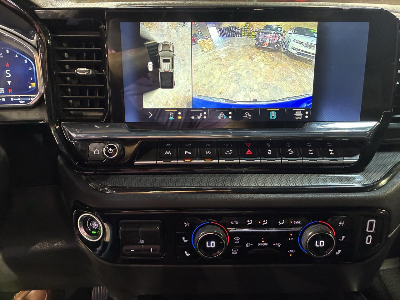 Chevrolet Silverado 1500 4WD Crew Cab 147" ZR2 2022