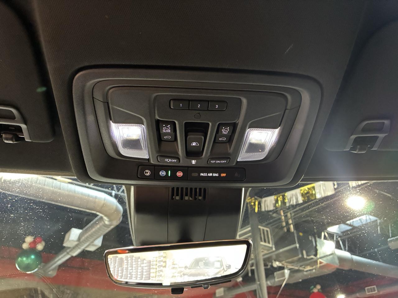 Chevrolet Silverado 1500 4WD Crew Cab 147" ZR2 2022