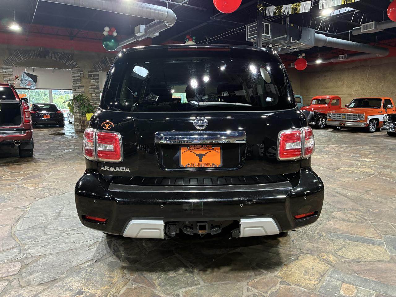 Nissan Armada 4x2 SV 2017