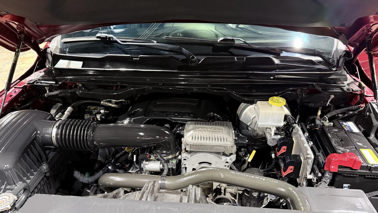 RAM 1500 Limited 4x2 Crew Cab 5'7" Box 2019