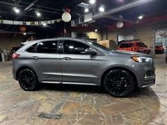 2021 Ford Edge 