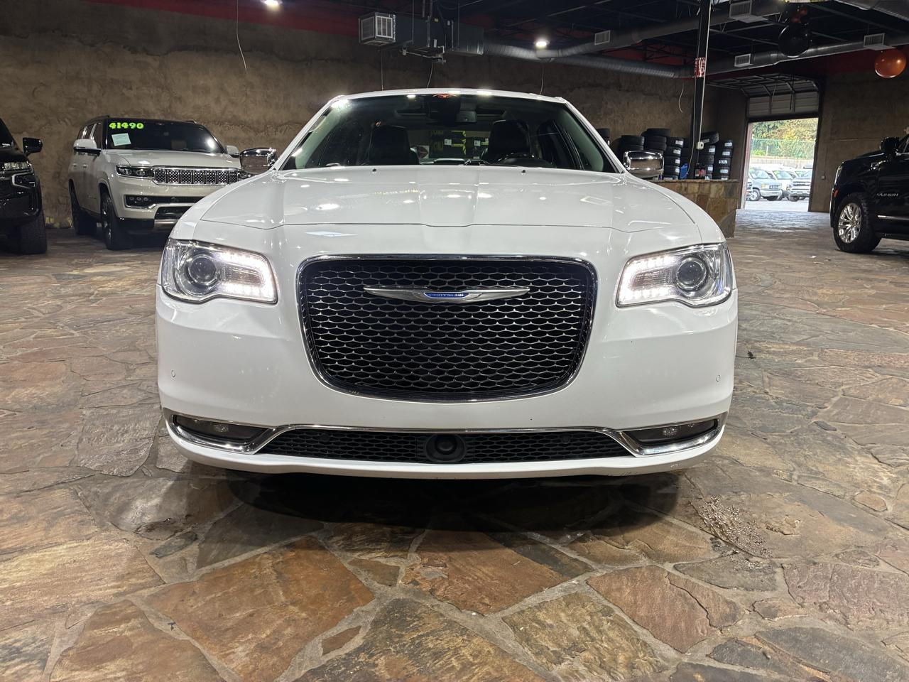 Chrysler 300 Limited RWD 2018