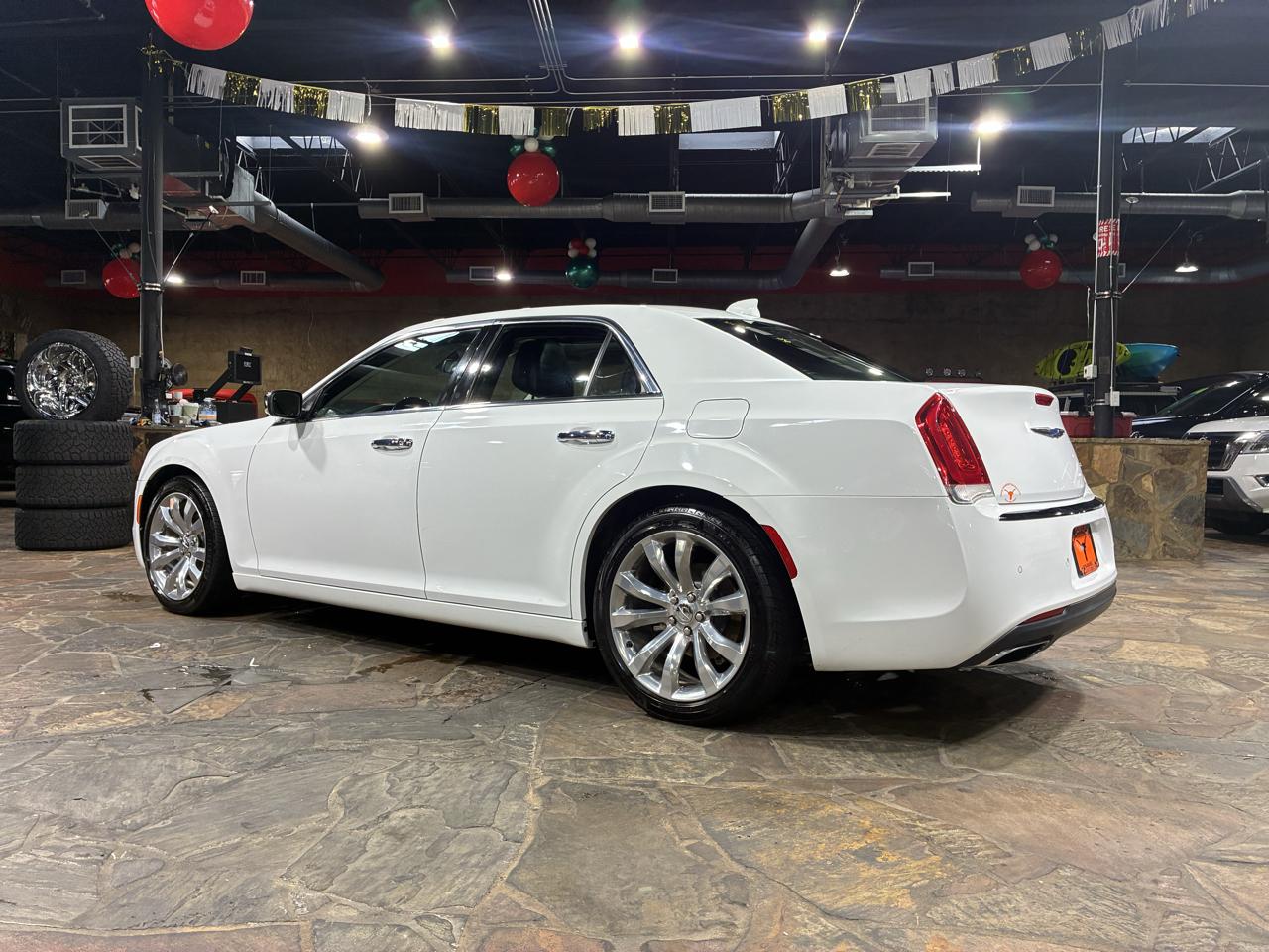 Chrysler 300 Limited RWD 2018