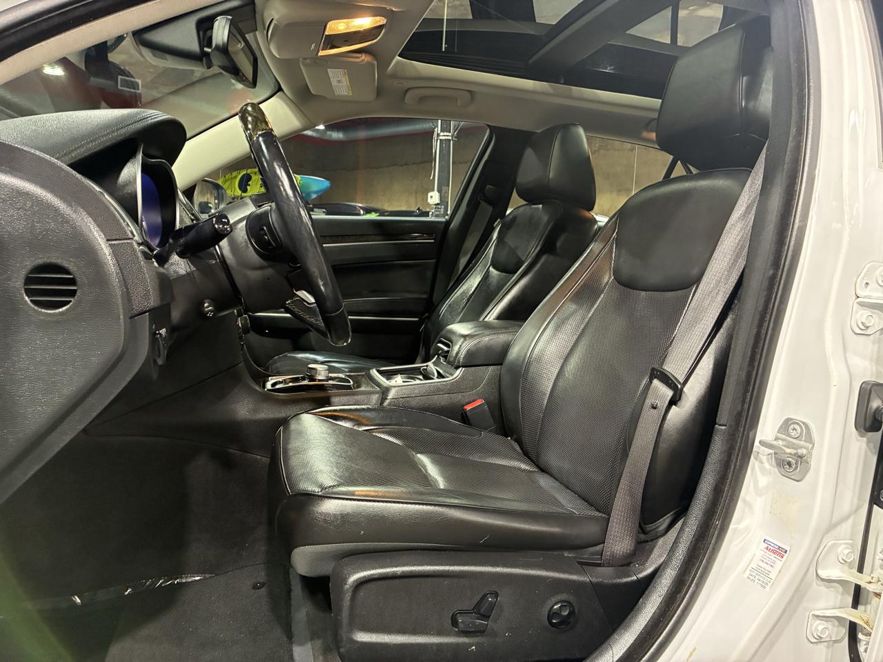 Chrysler 300 Limited RWD 2018