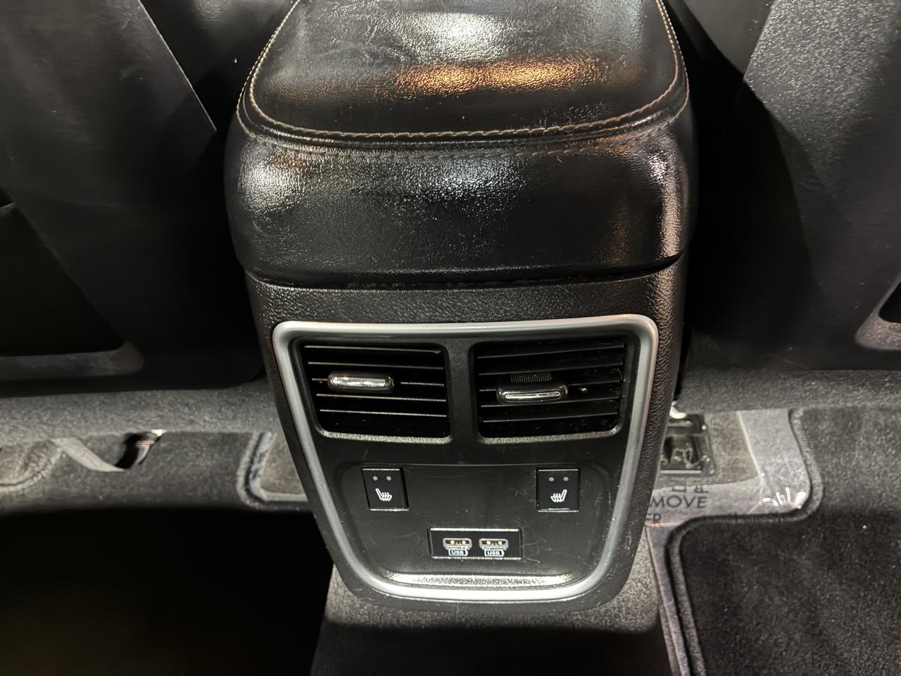 Chrysler 300 Limited RWD 2018