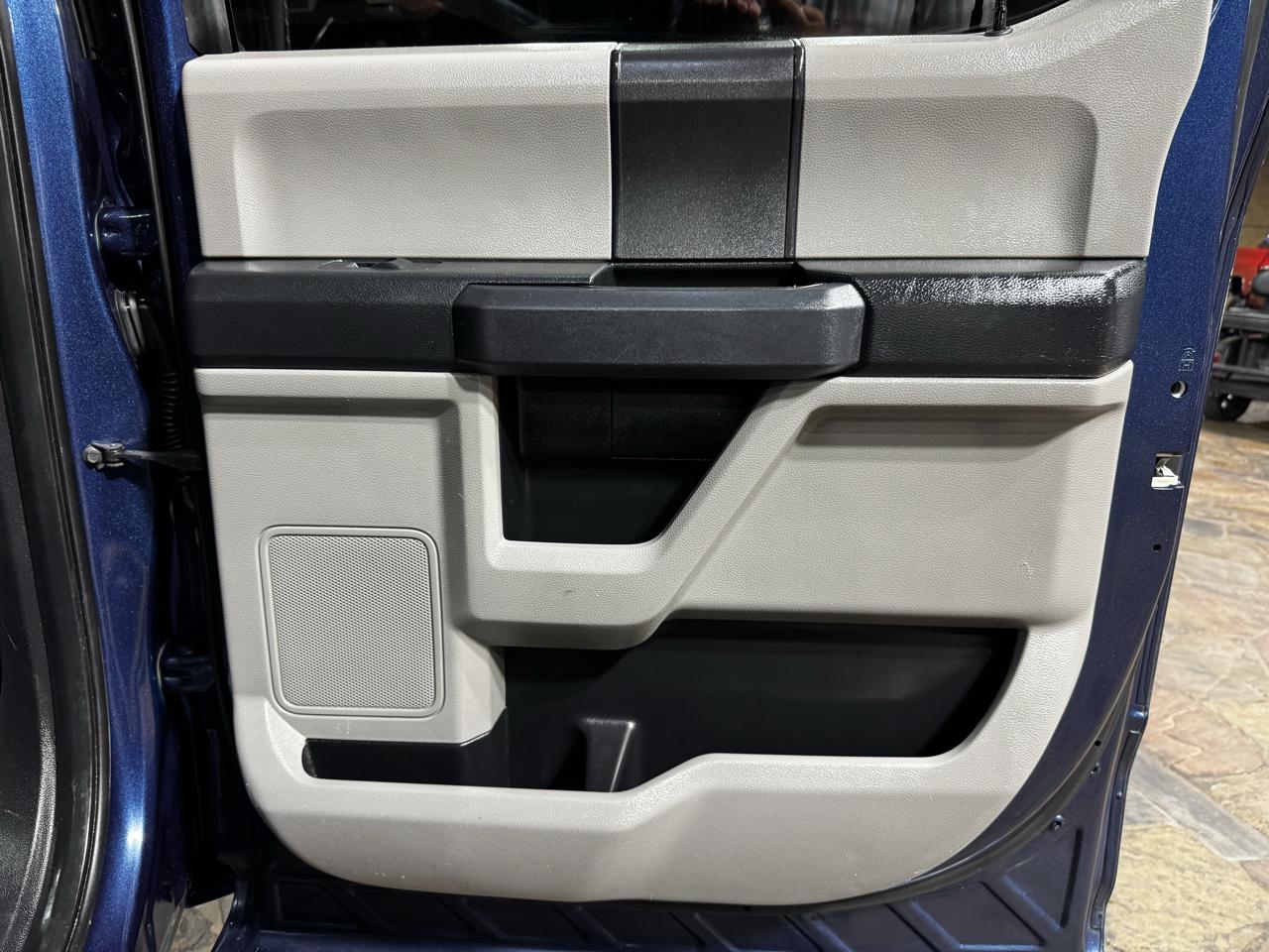 Ford F-150 STX 4WD SuperCrew 5.5' Box 2018