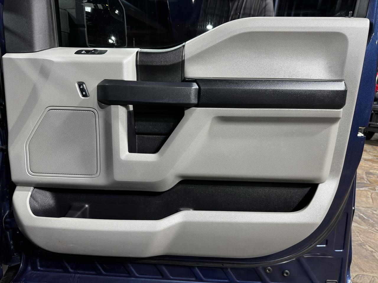 Ford F-150 STX 4WD SuperCrew 5.5' Box 2018