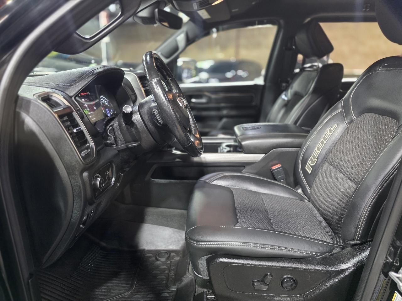 RAM 1500 4WD Crew Cab 140.5" Rebel 2021