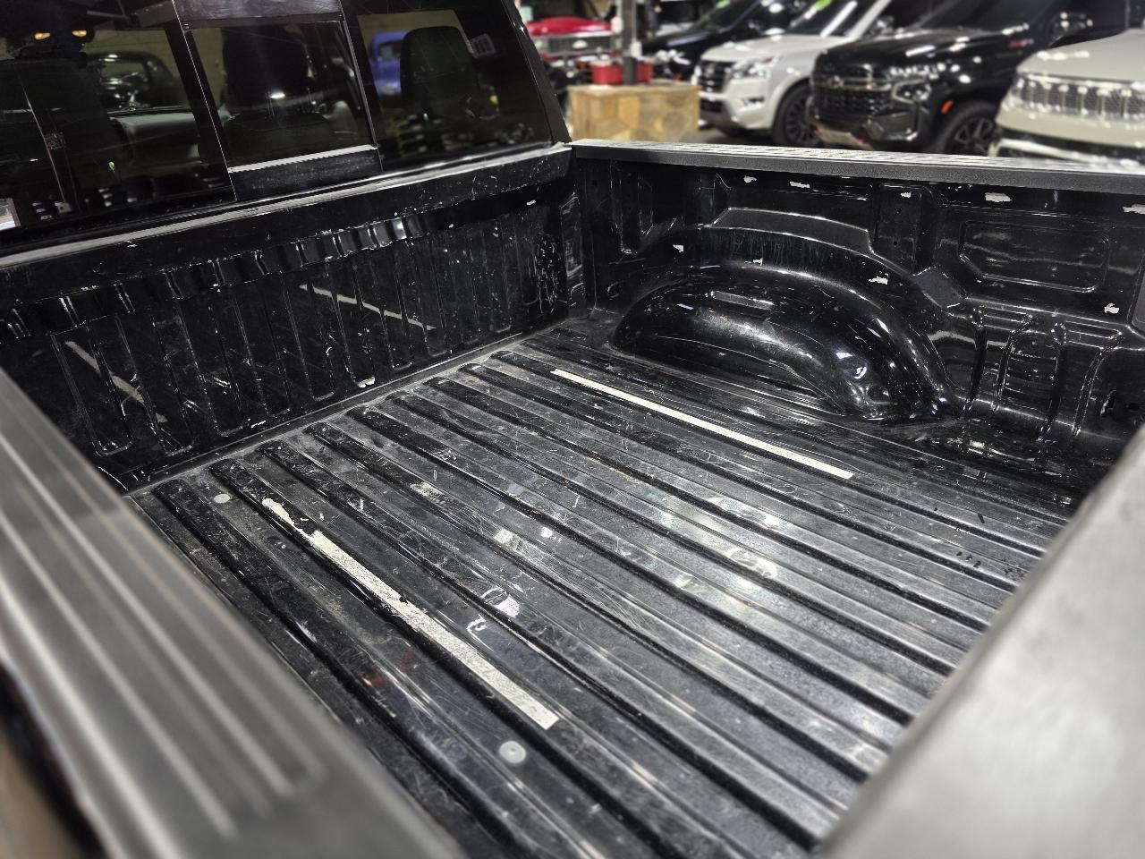 RAM 1500 4WD Crew Cab 140.5" Rebel 2021