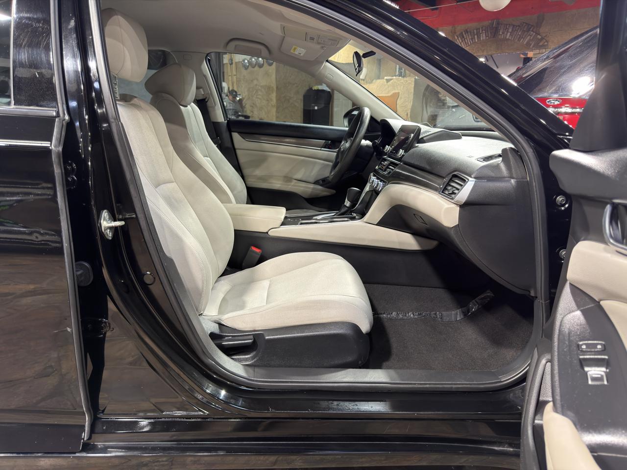 Honda Accord Sedan LX 1.5T CVT 2018