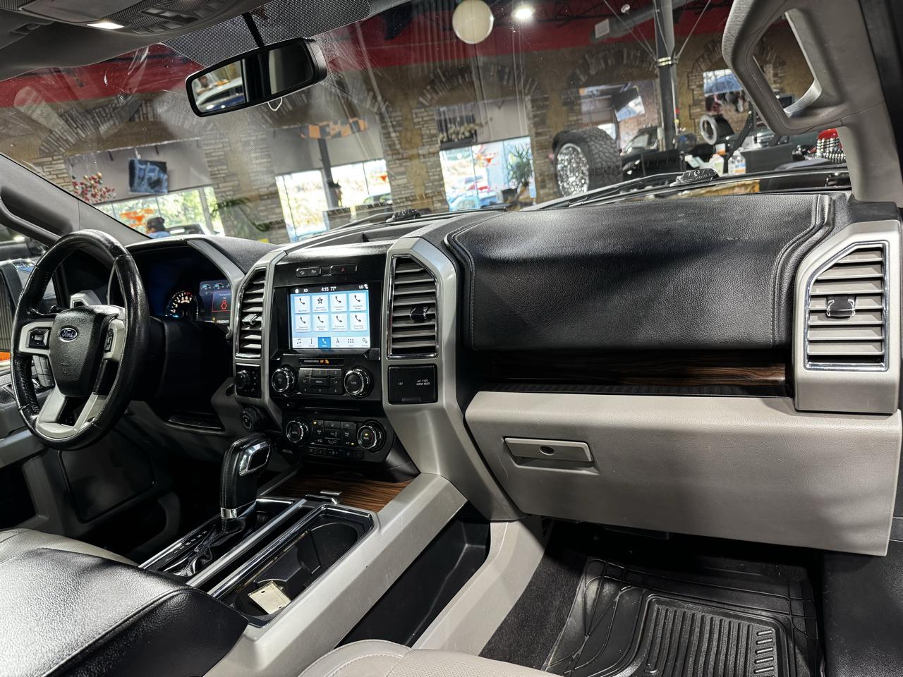 Ford F-150 Lariat 4WD SuperCrew 5.5' Box 2016