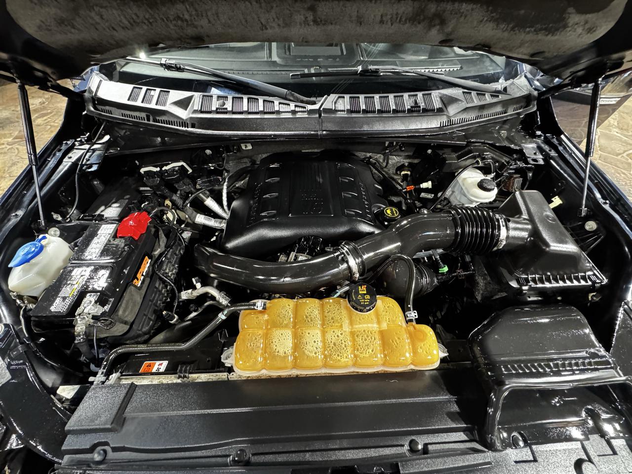 Ford F-150 Lariat 4WD SuperCrew 5.5' Box 2016