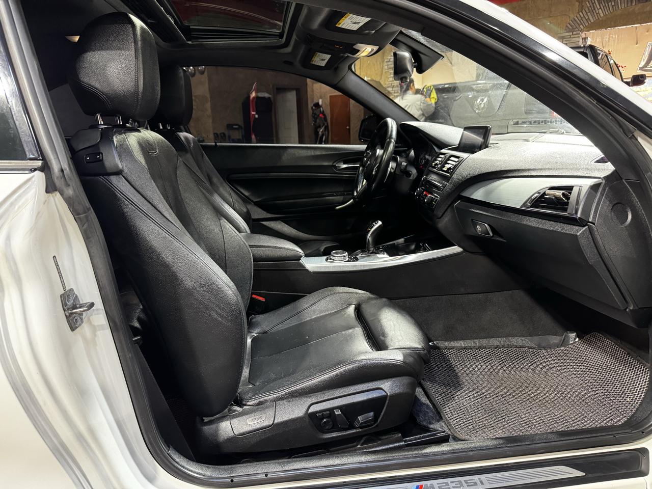 BMW 2 Series 2dr Cpe M235i RWD 2014