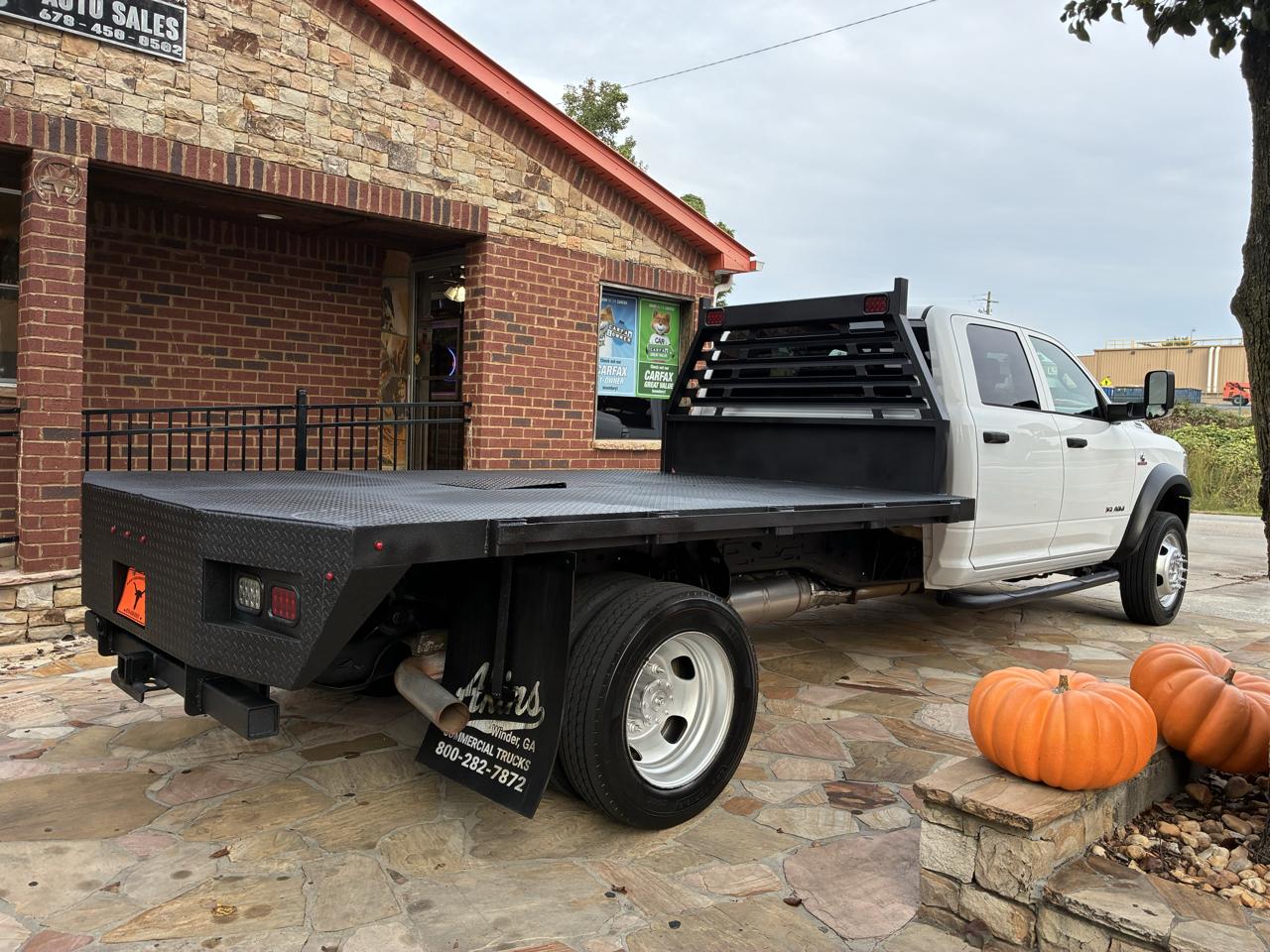 RAM 5500 Chassis Cab Tradesman 4x4 Crew Cab 84" CA 197.4" WB 2021