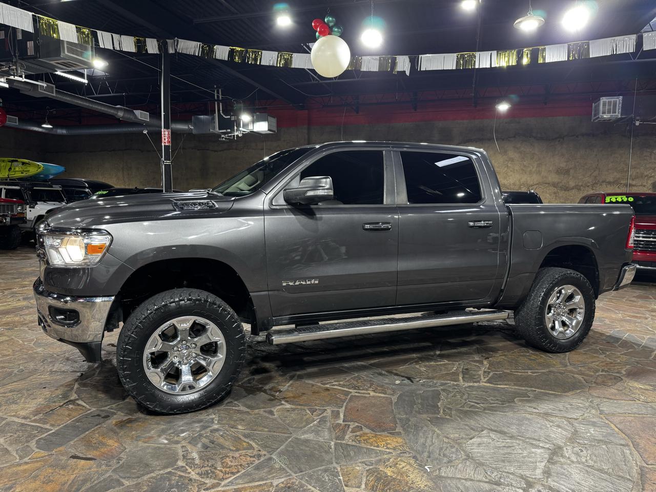 RAM 1500 Big Horn/Lone Star 4x2 Crew Cab 5'7" Box 2019
