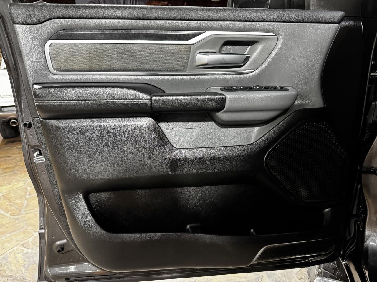 RAM 1500 Big Horn/Lone Star 4x2 Crew Cab 5'7" Box 2019