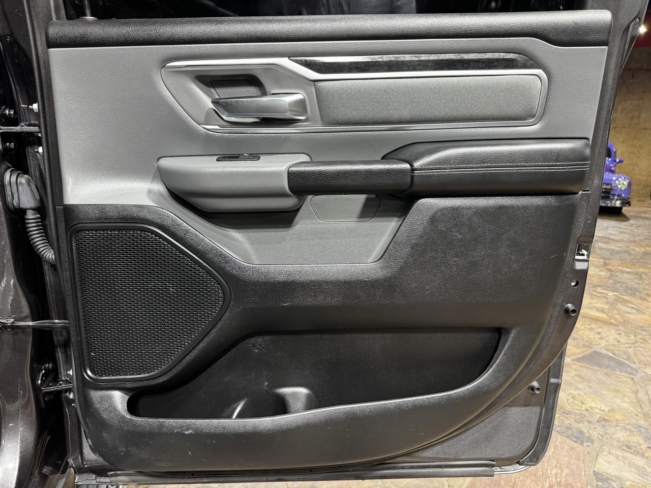 RAM 1500 Big Horn/Lone Star 4x2 Crew Cab 5'7" Box 2019
