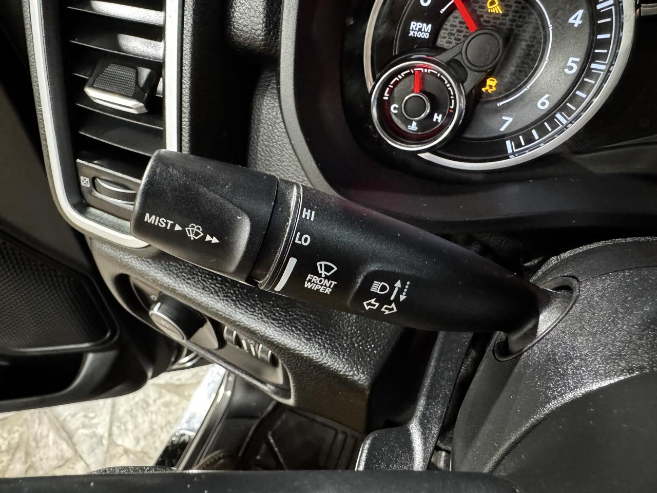 RAM 1500 Big Horn/Lone Star 4x2 Crew Cab 5'7" Box 2019