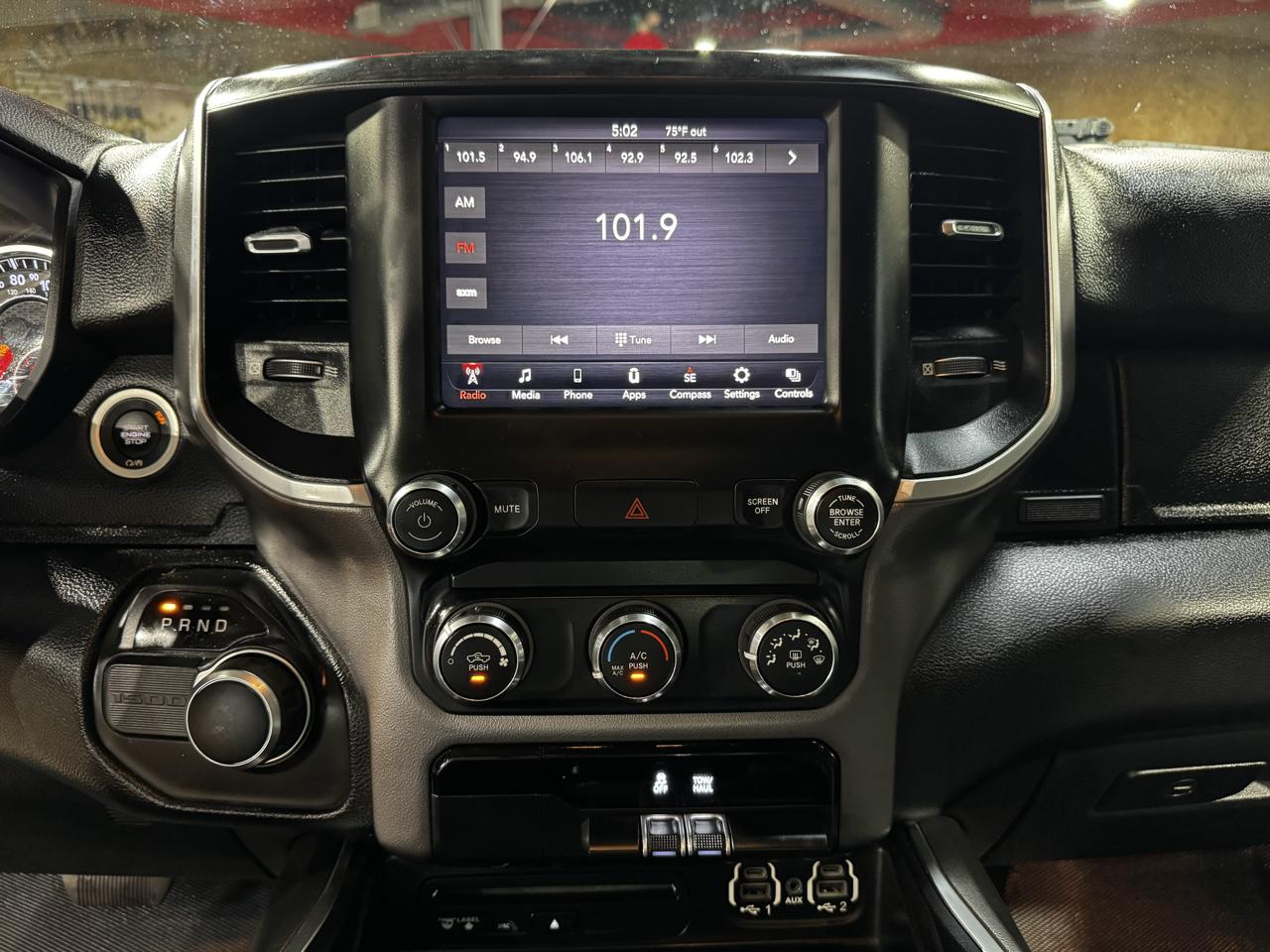 RAM 1500 Big Horn/Lone Star 4x2 Crew Cab 5'7" Box 2019