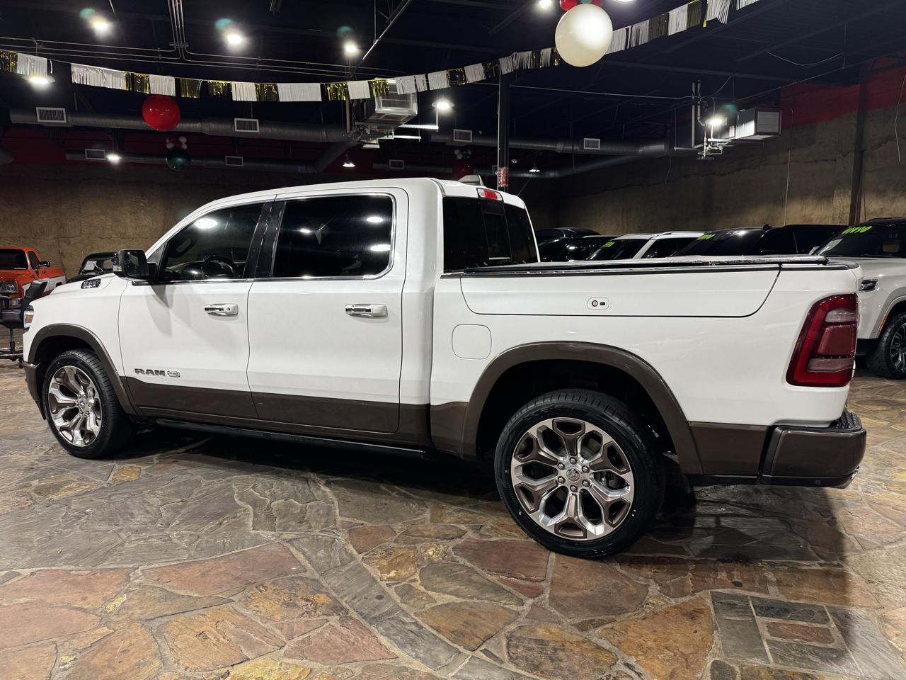 RAM 1500 Longhorn 4x2 Crew Cab 5'7" Box 2020