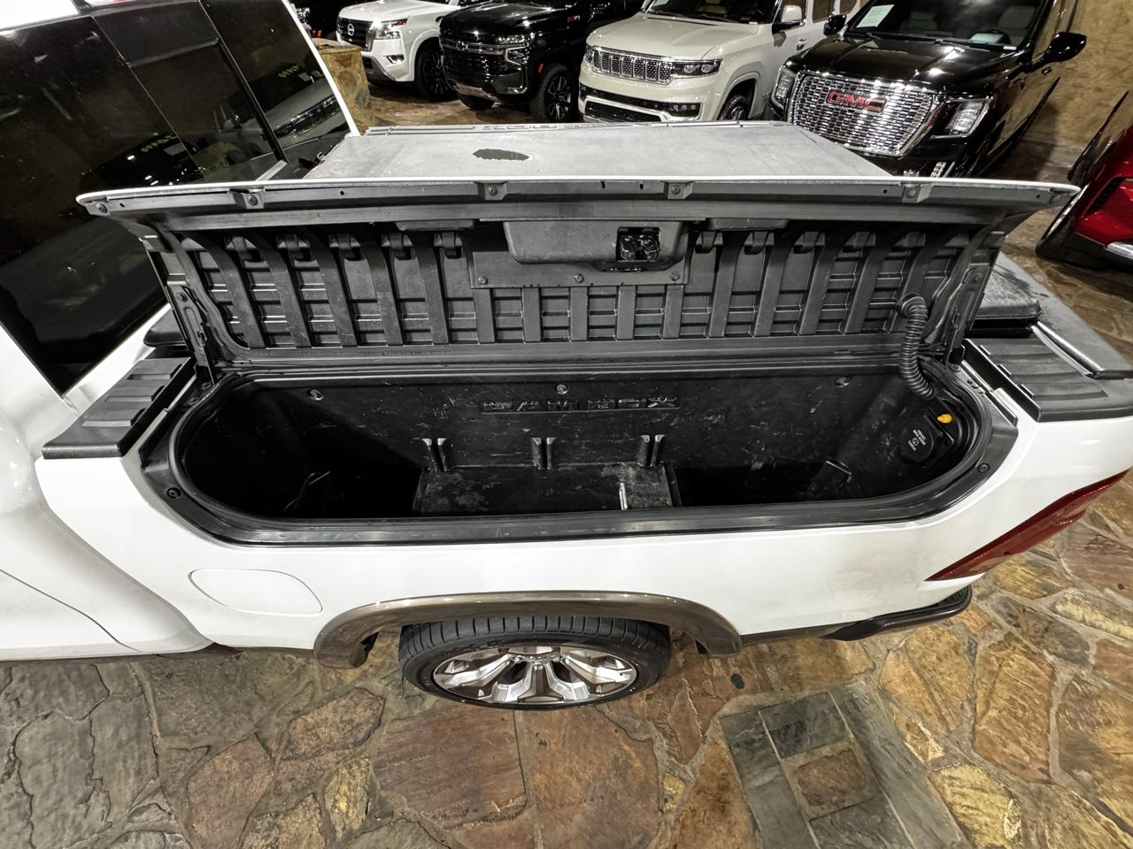 RAM 1500 Longhorn 4x2 Crew Cab 5'7" Box 2020