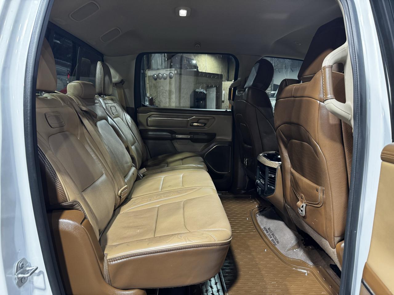 RAM 1500 Longhorn 4x2 Crew Cab 5'7" Box 2020