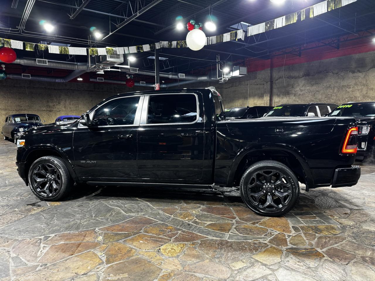 RAM 1500 Limited 4x2 Crew Cab 5'7" Box 2020