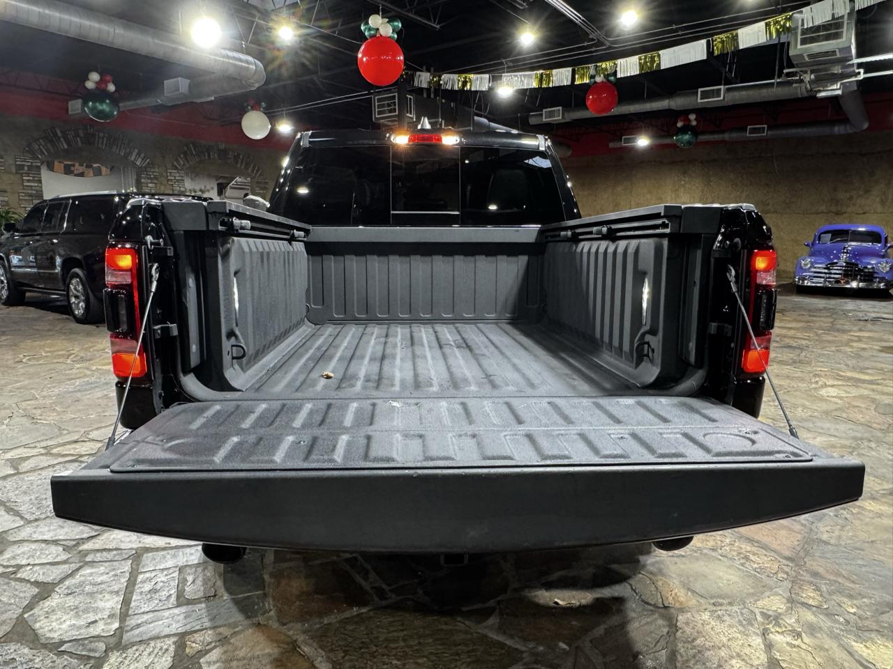 RAM 1500 Limited 4x2 Crew Cab 5'7" Box 2020