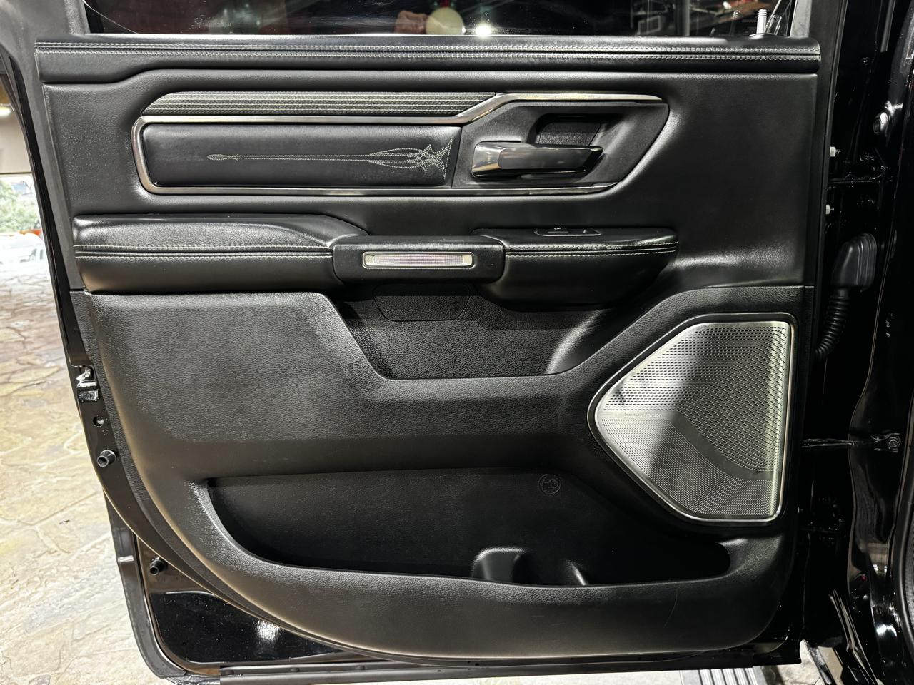 RAM 1500 Limited 4x2 Crew Cab 5'7" Box 2020