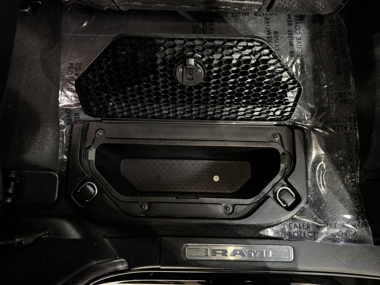RAM 1500 Limited 4x2 Crew Cab 5'7" Box 2020