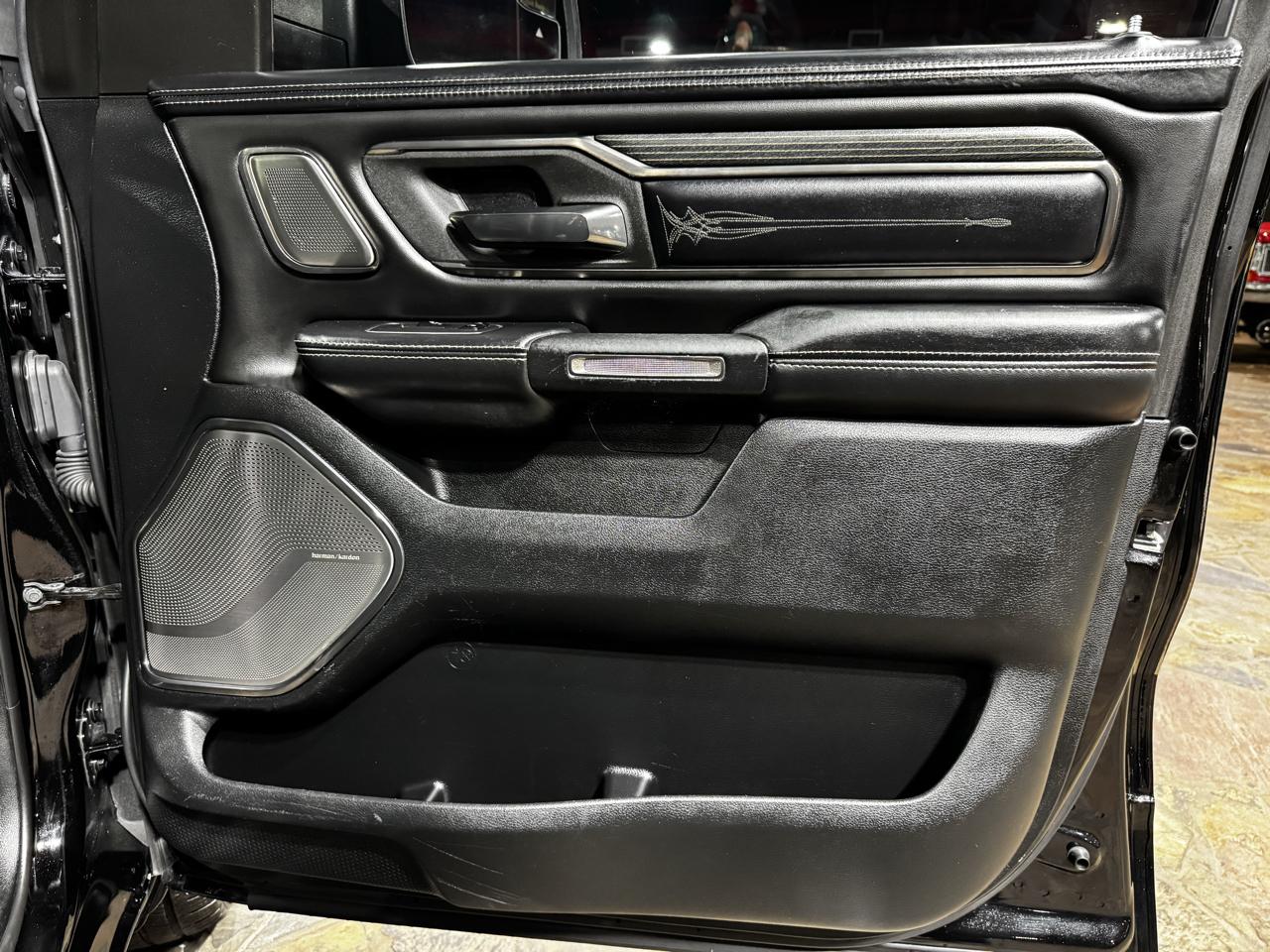 RAM 1500 Limited 4x2 Crew Cab 5'7" Box 2020