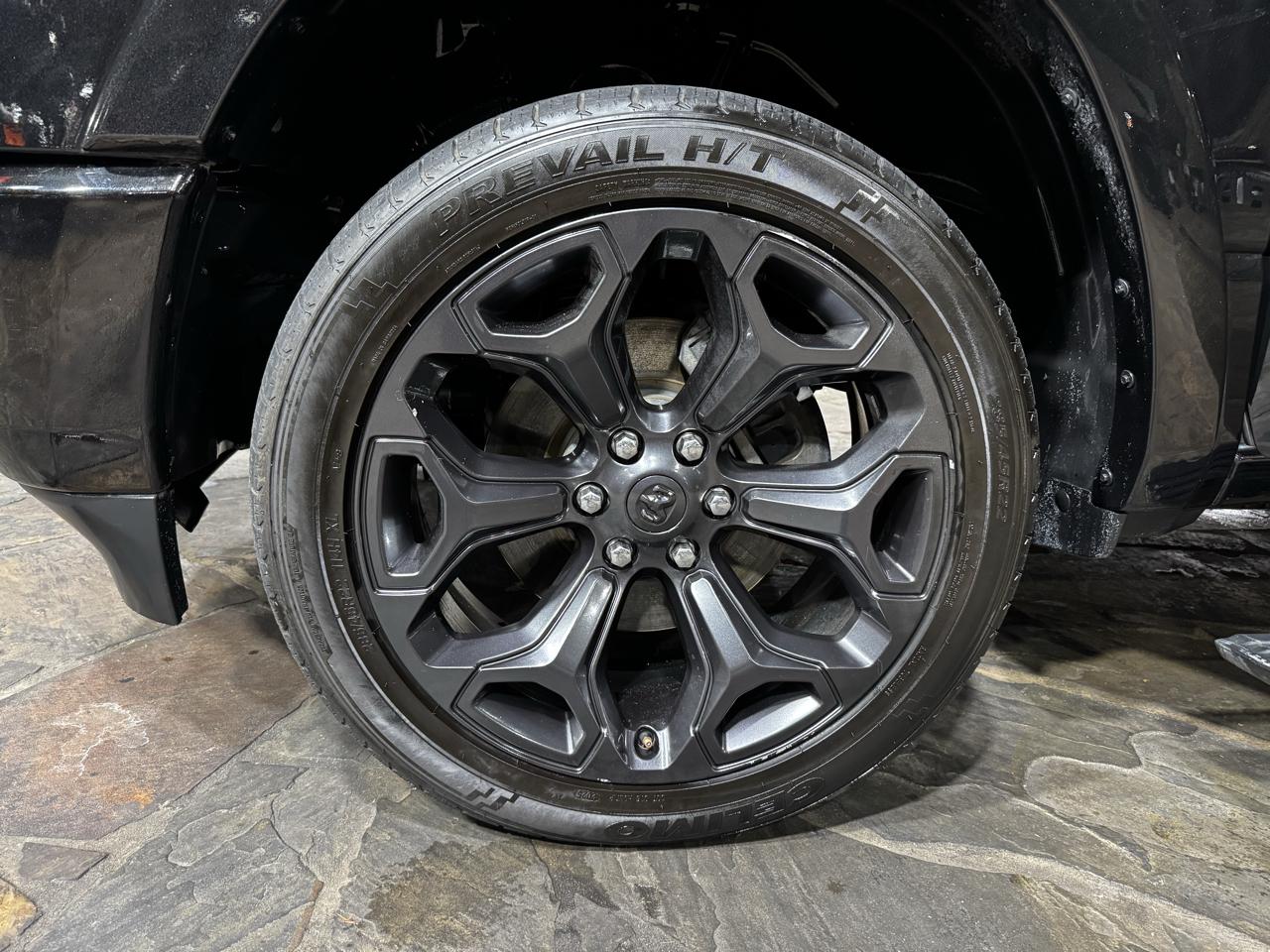 RAM 1500 Limited 4x2 Crew Cab 5'7" Box 2020