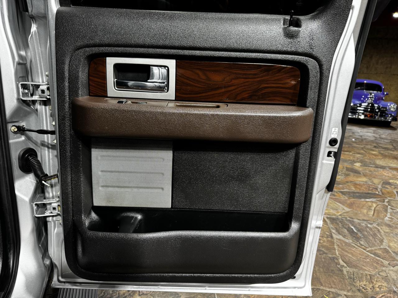 Ford F-150 Platinum 4WD SuperCrew 5.5' Box 2010