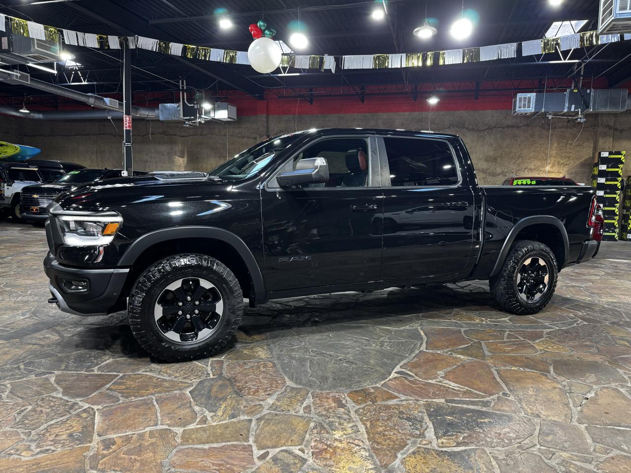 RAM 1500 4WD Crew Cab 140.5" Rebel 2019