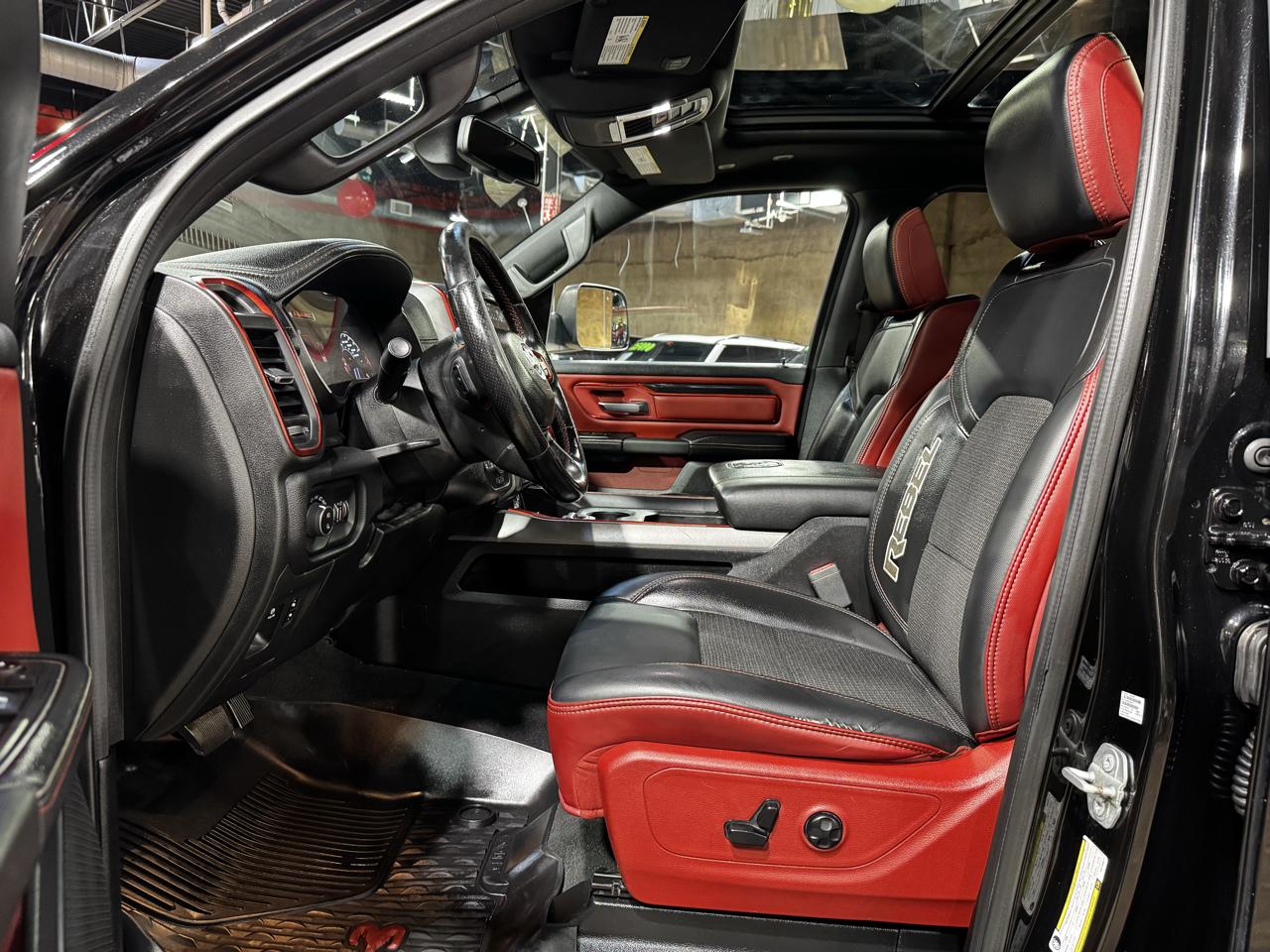 RAM 1500 4WD Crew Cab 140.5" Rebel 2019