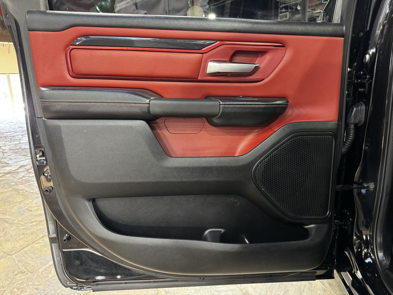 RAM 1500 4WD Crew Cab 140.5" Rebel 2019