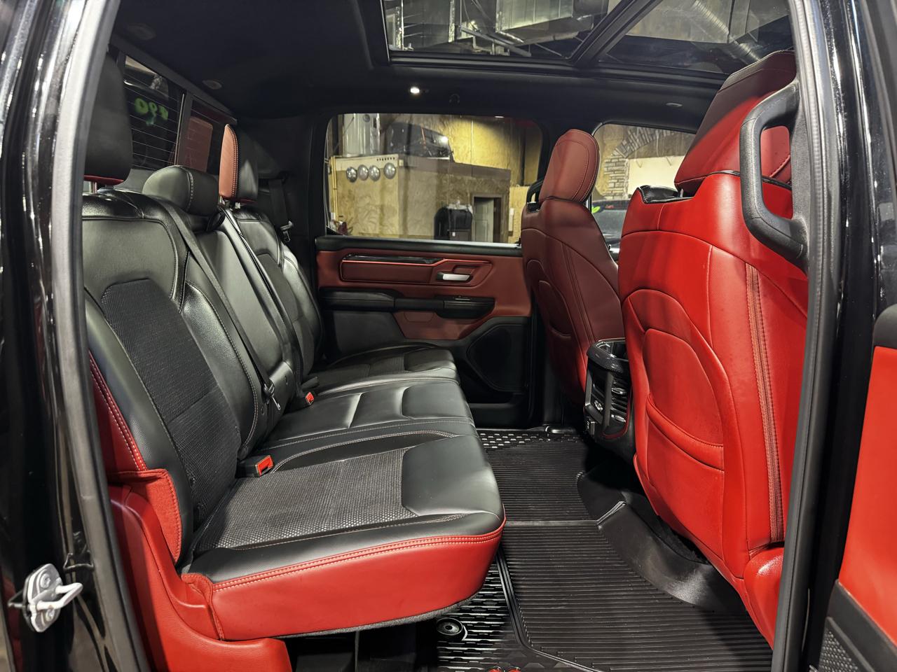 RAM 1500 4WD Crew Cab 140.5" Rebel 2019