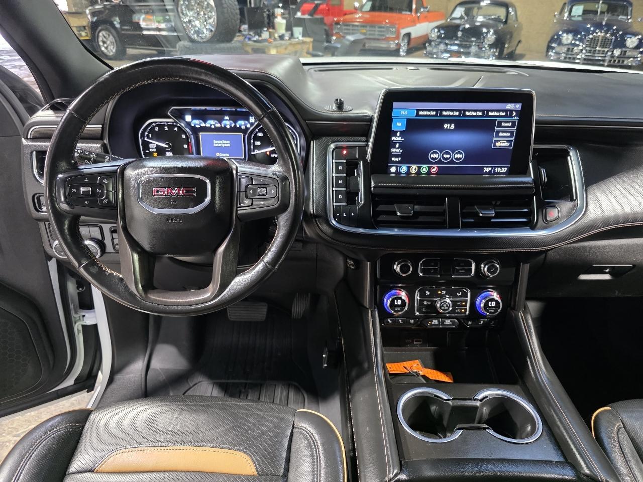 GMC Yukon 4WD 4dr AT4 2021