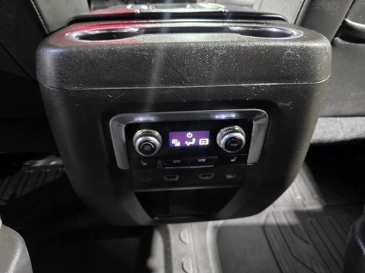 GMC Yukon 4WD 4dr AT4 2021