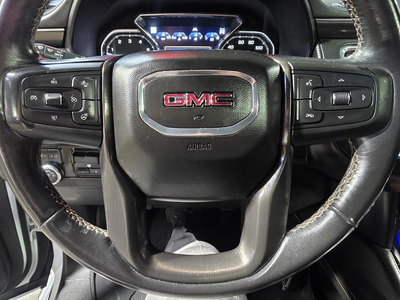 GMC Yukon 4WD 4dr AT4 2021