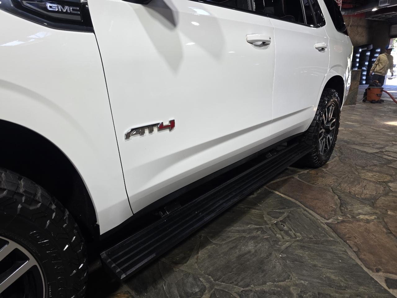 GMC Yukon 4WD 4dr AT4 2021